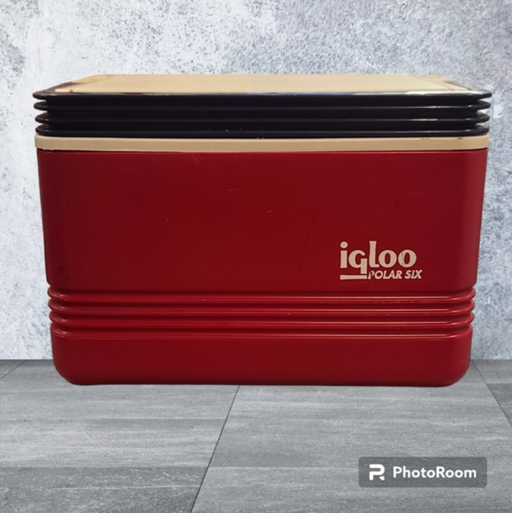 **Sale**Vintage Igloo Legend 6 Can Beach Cooler Red Blue Handle FlipTop